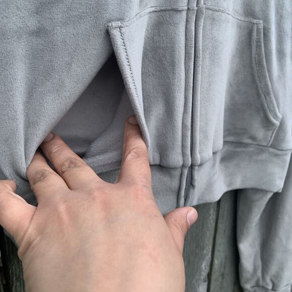 SKIMS Jacket Sz Medium Grey Velour Zip Up Hoodie Short Super Soft Loungewear - Picture 8 of 12